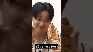 Hyunsik said just one bite 😅😂 #hyunsik #btob #eunkwang
