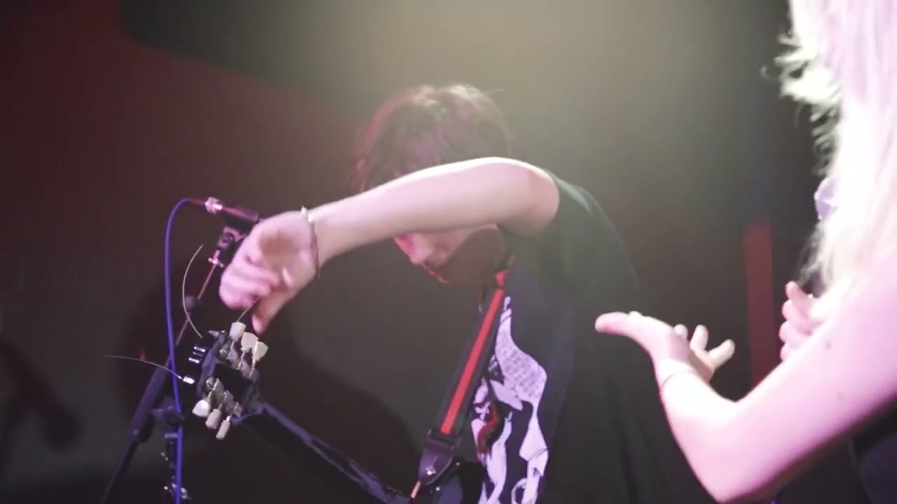 The Strangerz live at The Castle