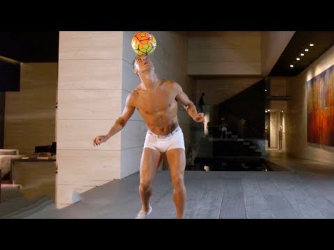 ЗАЧЕМ РОНАЛДУ УЕХАЛ В КИТАЙ