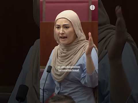 Una senadora australiana acude a la Cámara vestida con un burka y es acusada de 