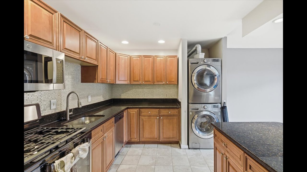 Greenbelt Condo move in ready!