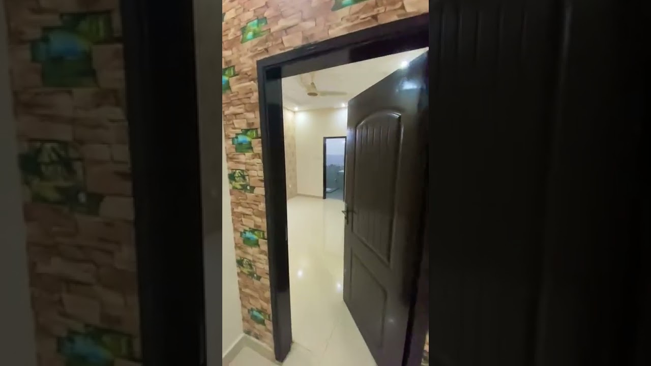 120 syd single storey bungalow in Commander City