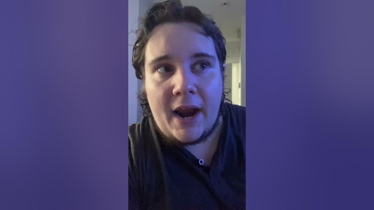 View questions. Фон листики с вопросительными знаками. Вопрос графика. Фон вопросы. Человек думает.