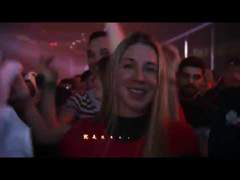 這首《午夜的酒吧》DJ版火了，旋律動感，非常好聽
