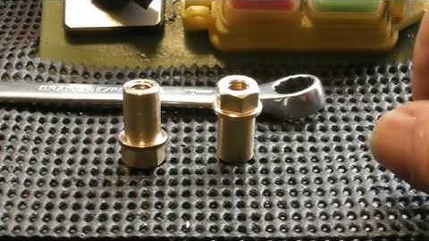 WARCO WM180 LATHE. Indexing a hexagon on a small part,