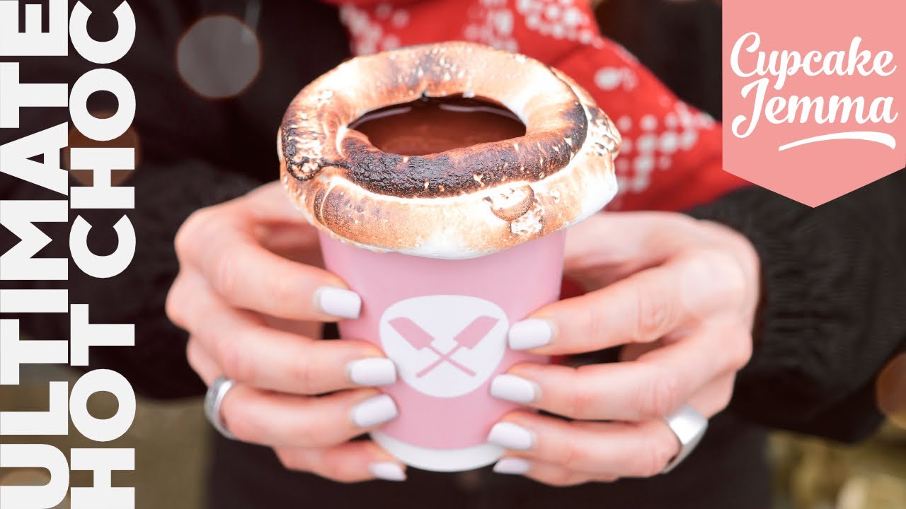 Deluxe Hot Chocolate with Homemade Marshmallow Fluff | Cupcake