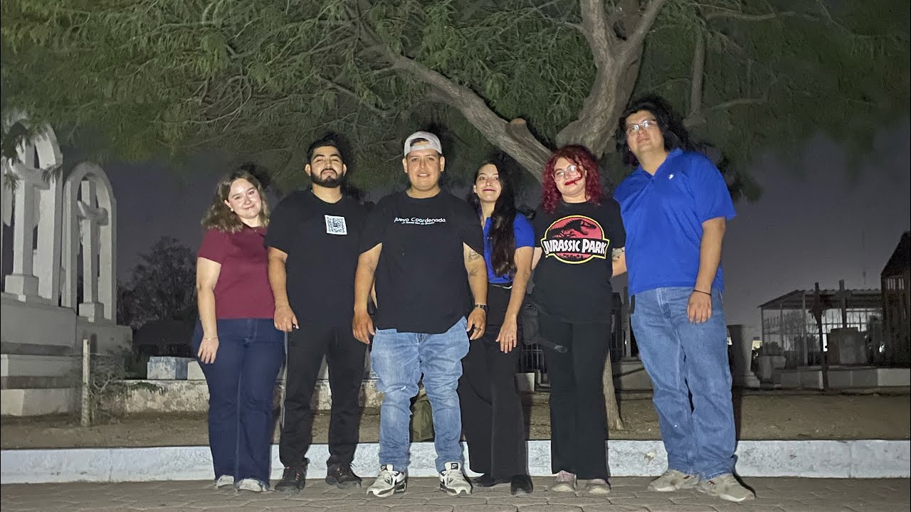 De noche en el panteón 🪦 😱😨.. Yáñez -Hermosillo 