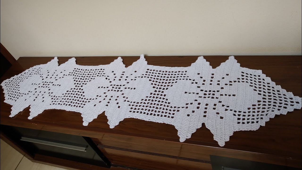 Video aula Trilho de mesa 3 flores.( parte 1)