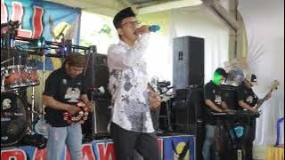 Download lagu OM RAJAWALI MUSIK PALEMBANG || KRISTAL PUTIH #LIVE_DESA_PAUH #RESEPSI PUTRA DARI SAILAN AS