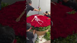 1001 Roses Delivery in Bali 🌹 Biggest Rose Basket in Bali