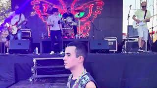 Enter Sandman - Metallica (BANDA AKAZO)