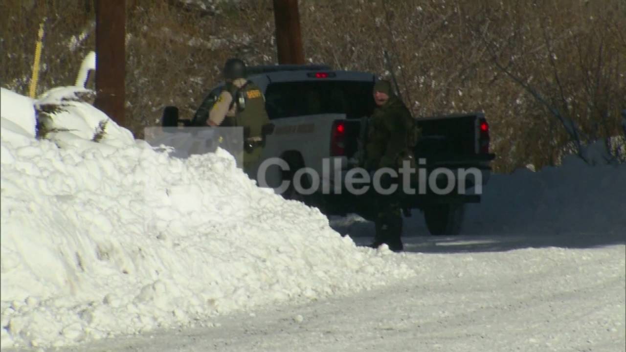 CA:EX-COP MANHUNT - SEARCH CONTINUES IN BIG BEAR