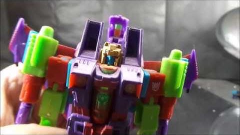 Transformers Classics SG Shattered Glass G2 Actionmaster Thundercracker Figure Review