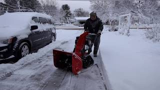 Hands On Comparison Ariens RapidTrak 28 and Troy Bilt Storm 2860