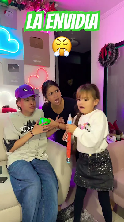 Mi hermana es ENVIDIOSA #humor #cosasdefamilia #comedia #shortviral