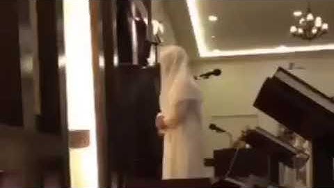 ﴿ وَأُفَوِّضُ أَمْرِي إِلَى اللَّهِ ۚ إِنَّ اللَّهَ بَصِيرٌ بِالْعِبَادِ﴾ [ سورة غافر: 44]