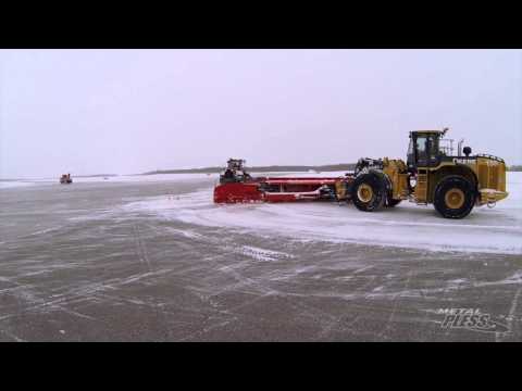 MaxxPro 2460-44 airport snowplow