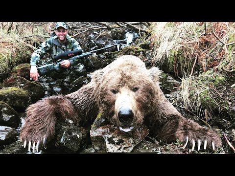 10ft MONSTER BROWN BEAR HUNT - Stuck N the Rut 109