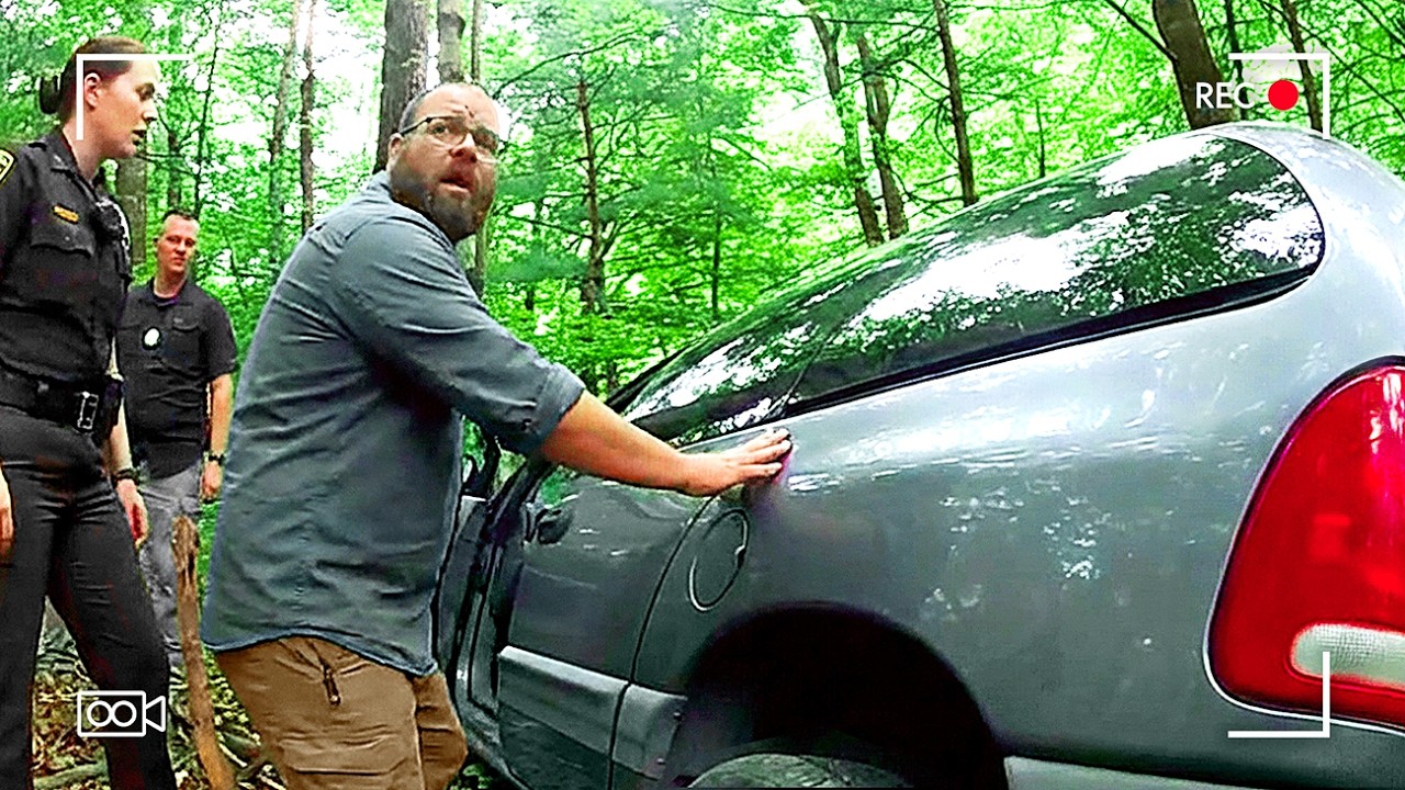 Abandoned Car Leads Cops To Secret Killer's Body Dump