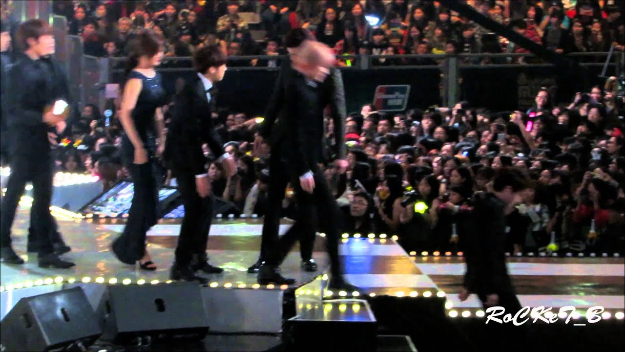 131122 EXO & Infinite & Song JiHyo in MAMA