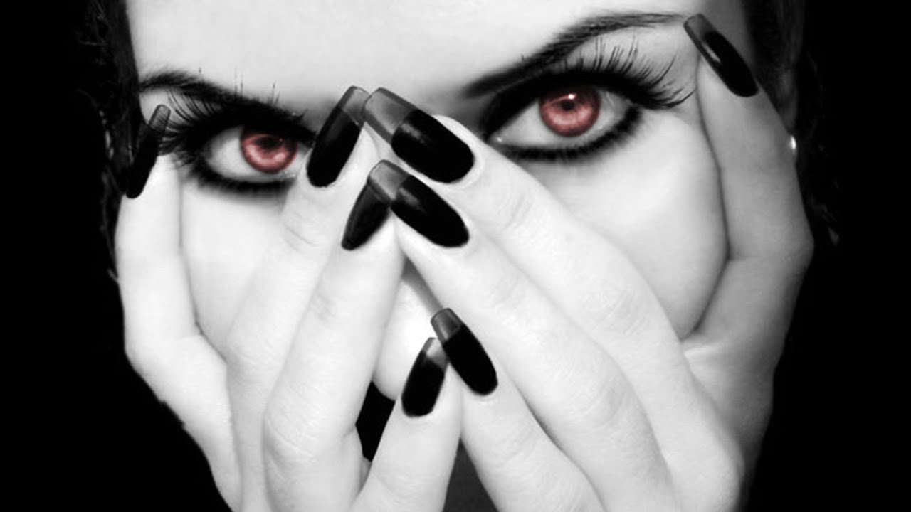 Two Witches - Winter