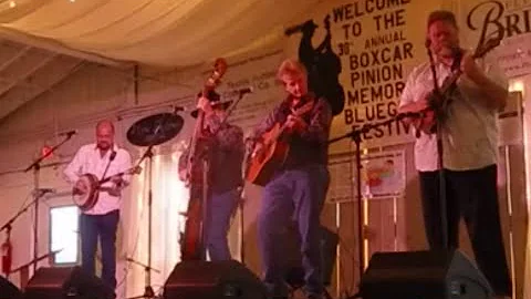 Brian Blaylock on Banjo - The Crowe Brothers - Set...