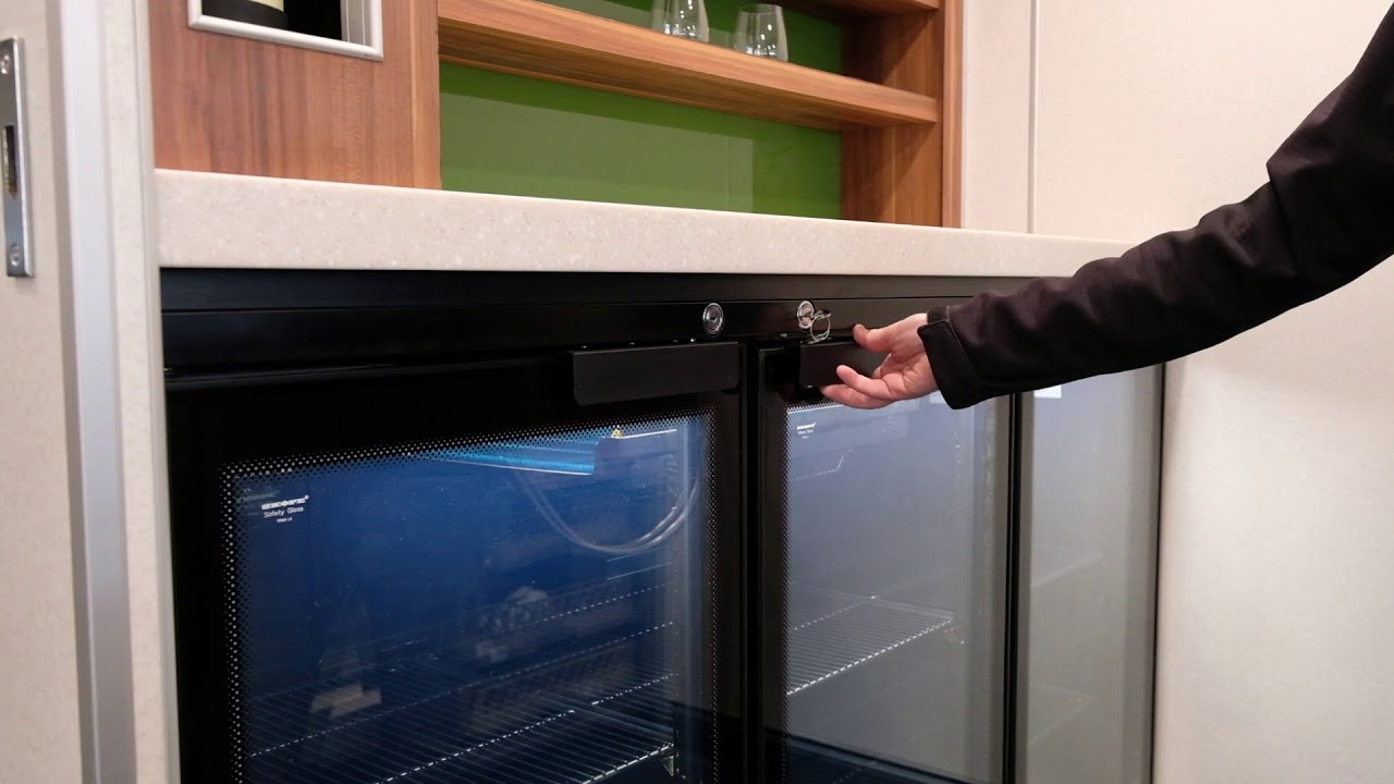 Open2view AU - ID# 522951 - Gordon River Cruise Boat - SKOPE