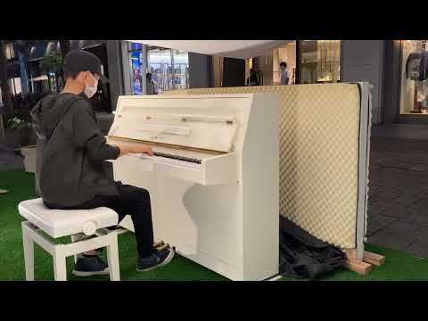 ストリートピアノ[丸の内]  鉄道員 ぽっぽや/坂本龍一