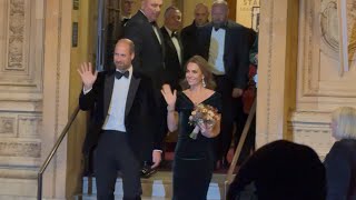 Information PRINCESS KATE STEALS THE SHOW IN ELEGANT EMERALD VELVET ✨ News