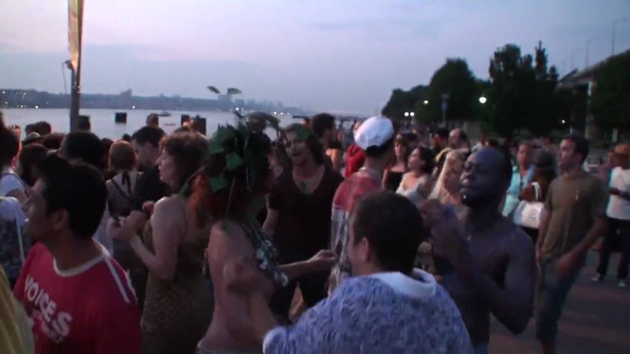 GlobeSonic Sound System Dance Party 6/19/2010