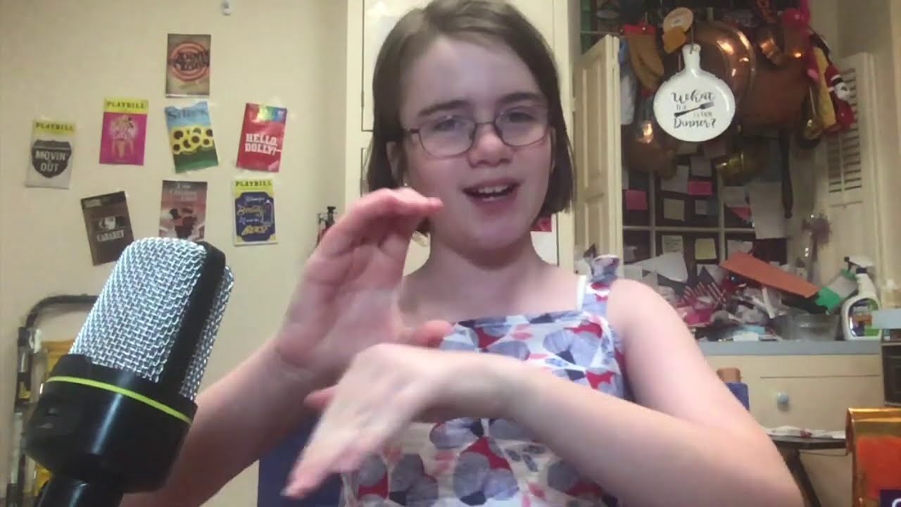 ASMR - Talking in Sign Language🤟/Get to Know Me (+more triggers)