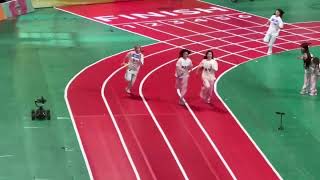 NMIXX Haewon, Jiwoo, Lily and Kyujin running for women's 400m relay at ISAC screenshot 3