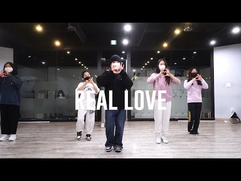 OH MY GIRL - Real Love K-POP COVER DANCE SORA