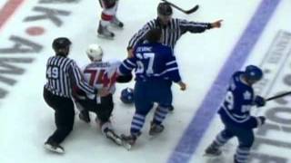Jamie Devane vs Mark Borowiecki Sep 13, 2011