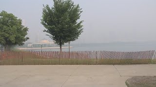 Air quality to slowly improve throughout the day Friday - WGN Morning News