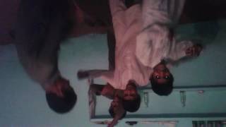 Sadam Hussain Dosit Dans