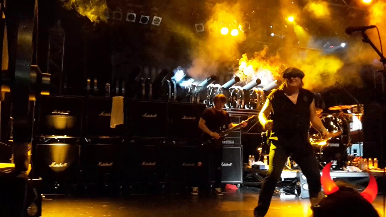 We salute you - World's biggest Tribute to AC/DC - YouTube