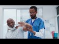 Shoulder Pain : When Should You See A Doctor?