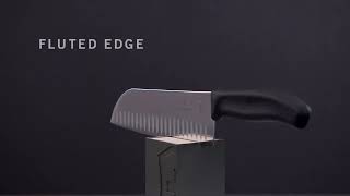 Victorinox Swiss Classic Santoku Knife Fluted Edge 17 cm