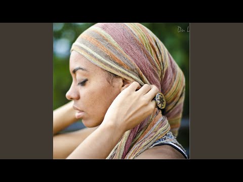 Watch Louca on YouTube Watch Louca on YouTube