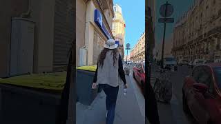 I found this hidden Paris street 🤯