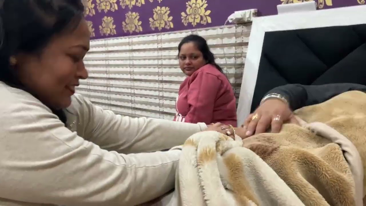 Max ko mummy ka bahut jada dar hai .. 😂😂😂😂