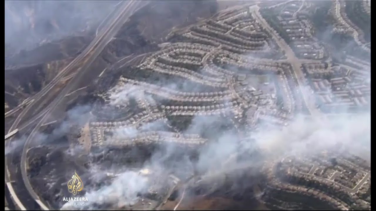 حرائق في كاليفورنيا، وإخلاء المباني السكنية والمستشفيات