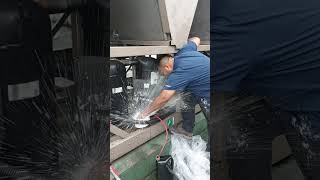 NUNCA HAGAS ESTO 😳 #aireacondicionado #hvac #chillers screenshot 5