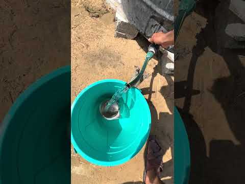 العيد عندهم والعيد عنا عيد وحر ب