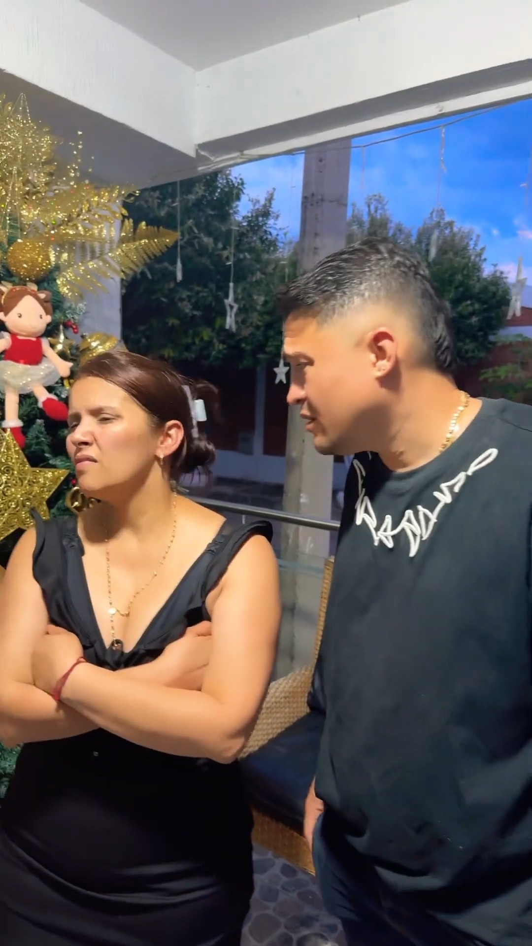 MAMÁ QUÉ VAMOS A COMER HOY??#humor #cosasdefamilia #comedy #risa #chiste #fypシ゚ #navidad