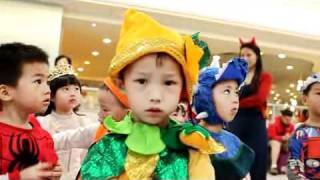 20111028 Ray Halloween party 5