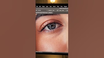 Make Eyes Sparkle in Photoshop! #Shorts