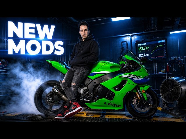 The ZX-10R Looks COMPLETELY Different Now! - YouTube