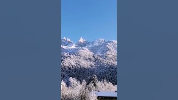 Thumbnail of Chamonix 🇫🇷 #christmass #holidays #mountains #skii #skitown #niege #winter #wintervibes